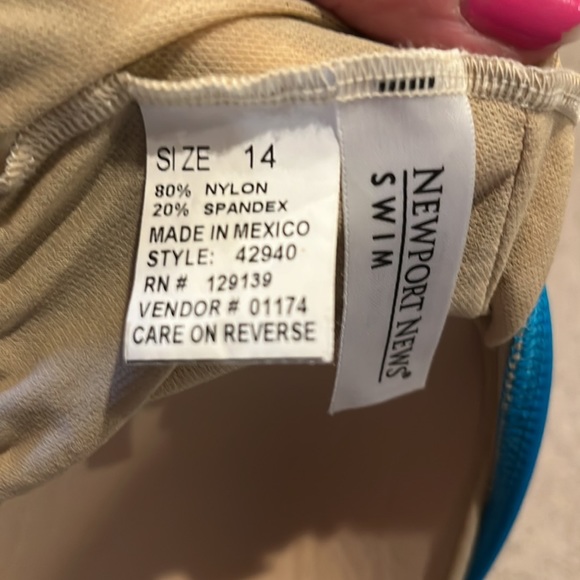 Newport News Tankini - Picture 6 of 9